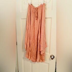 O’Neill skirt. New